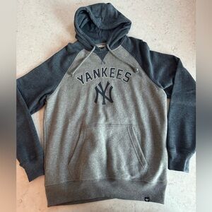 47 Brand Gray Yankees Hoodie Mens Large